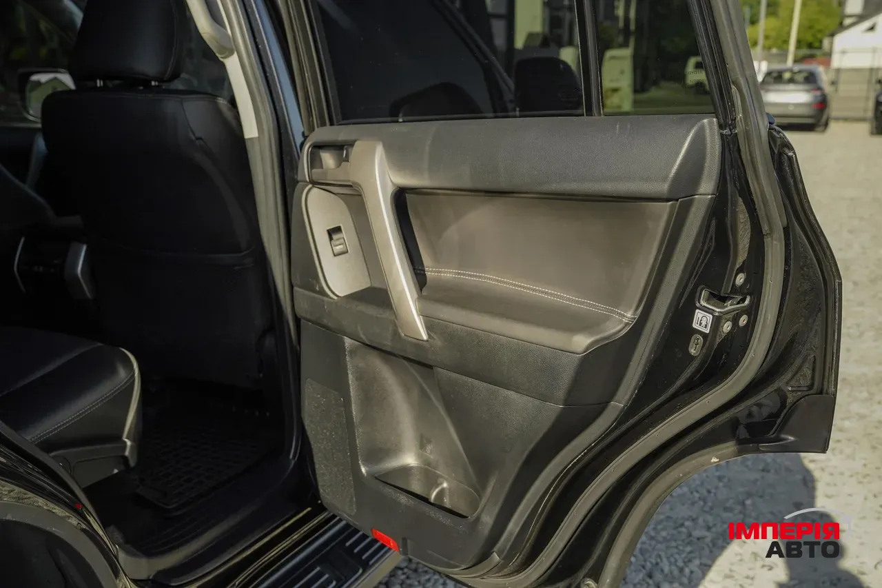 Toyota Land Cruiser Prado - фото 43