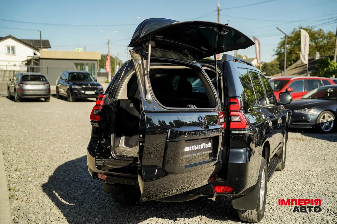 Toyota Land Cruiser Prado - фото 16