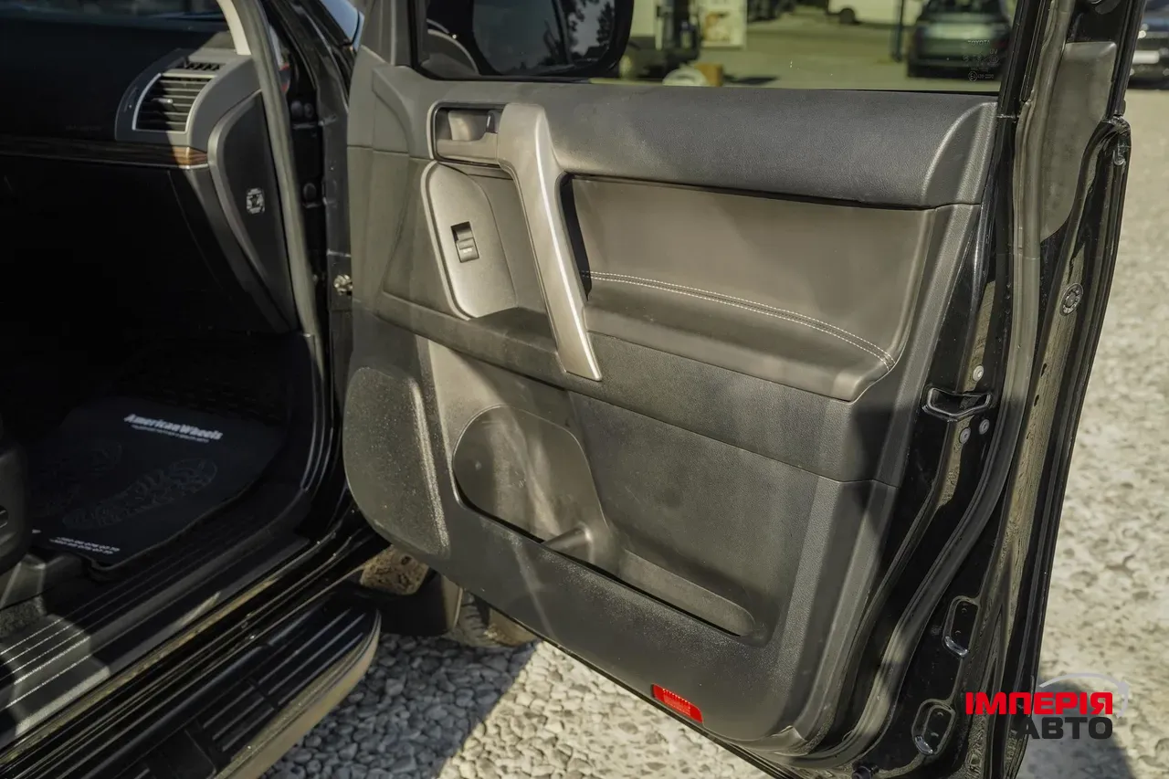 Toyota Land Cruiser Prado - фото 41