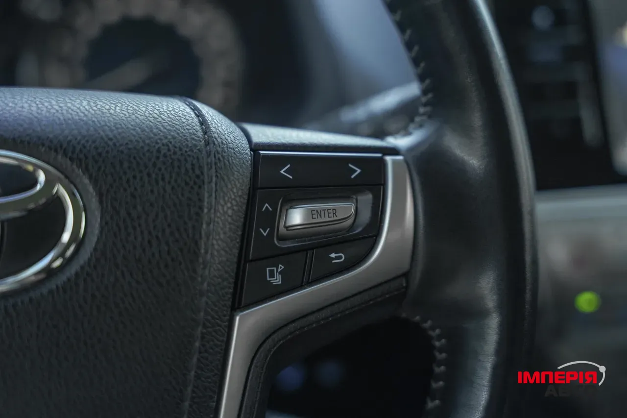 Toyota Land Cruiser Prado - фото 28