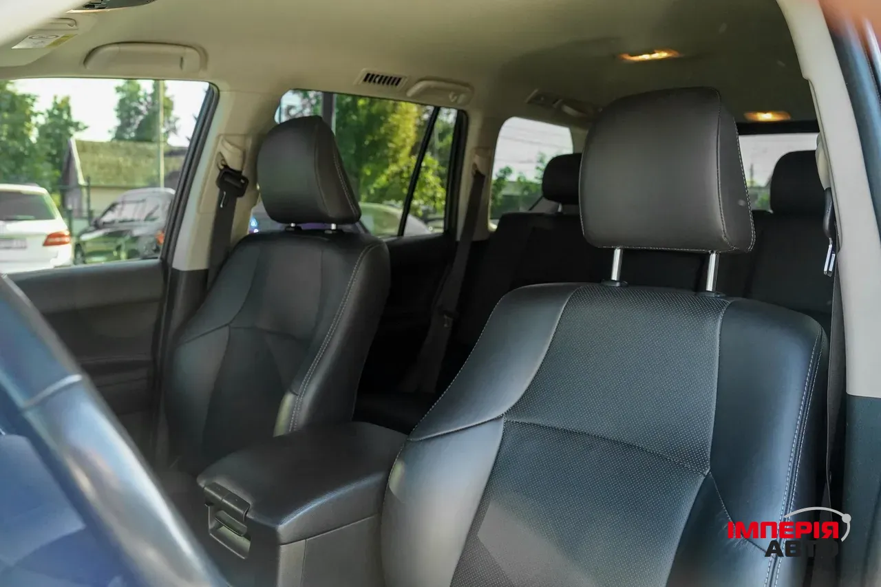 Toyota Land Cruiser Prado - фото 37