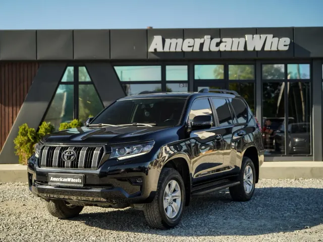Toyota Land Cruiser Prado - фото 1