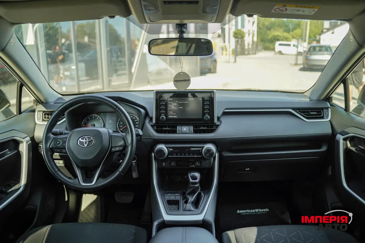 Toyota RAV4 - фото 19