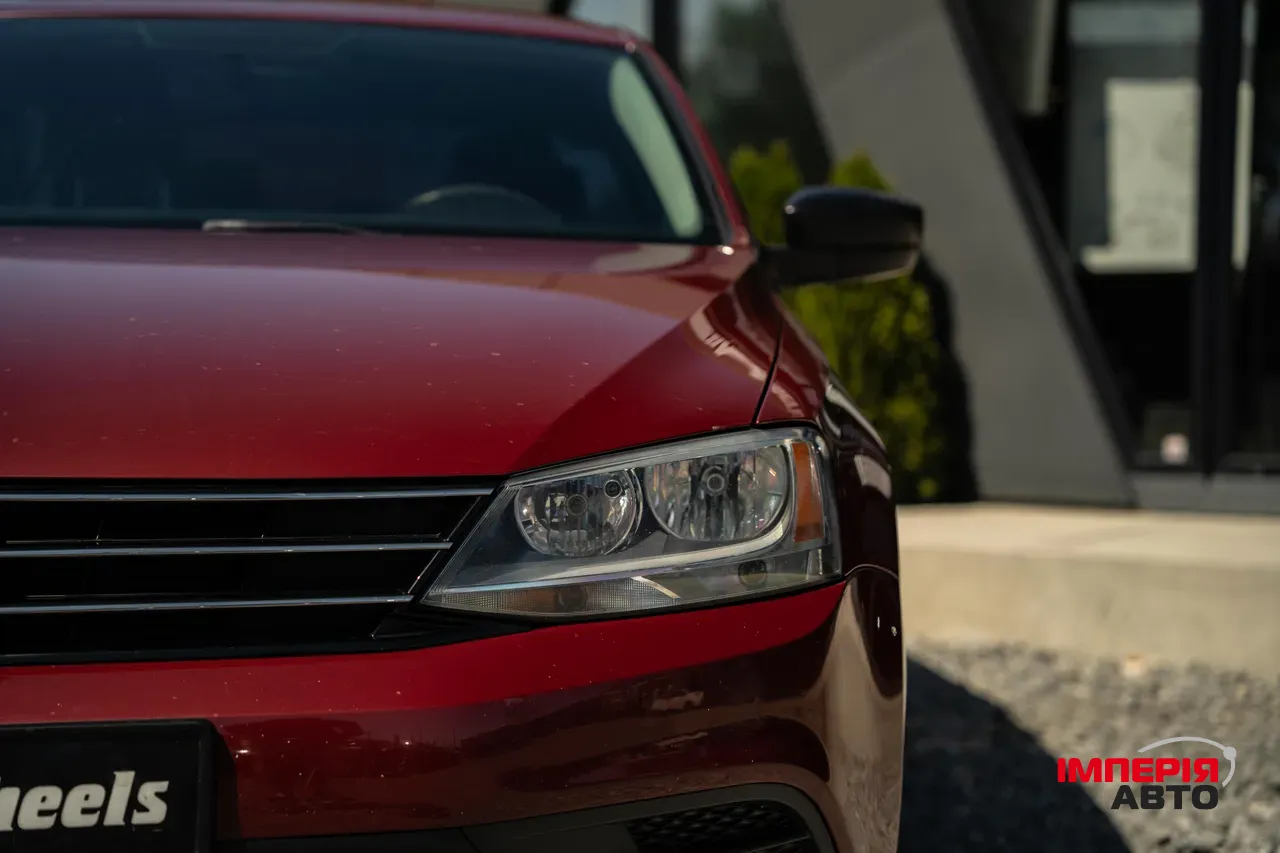Volkswagen Jetta - фото 9