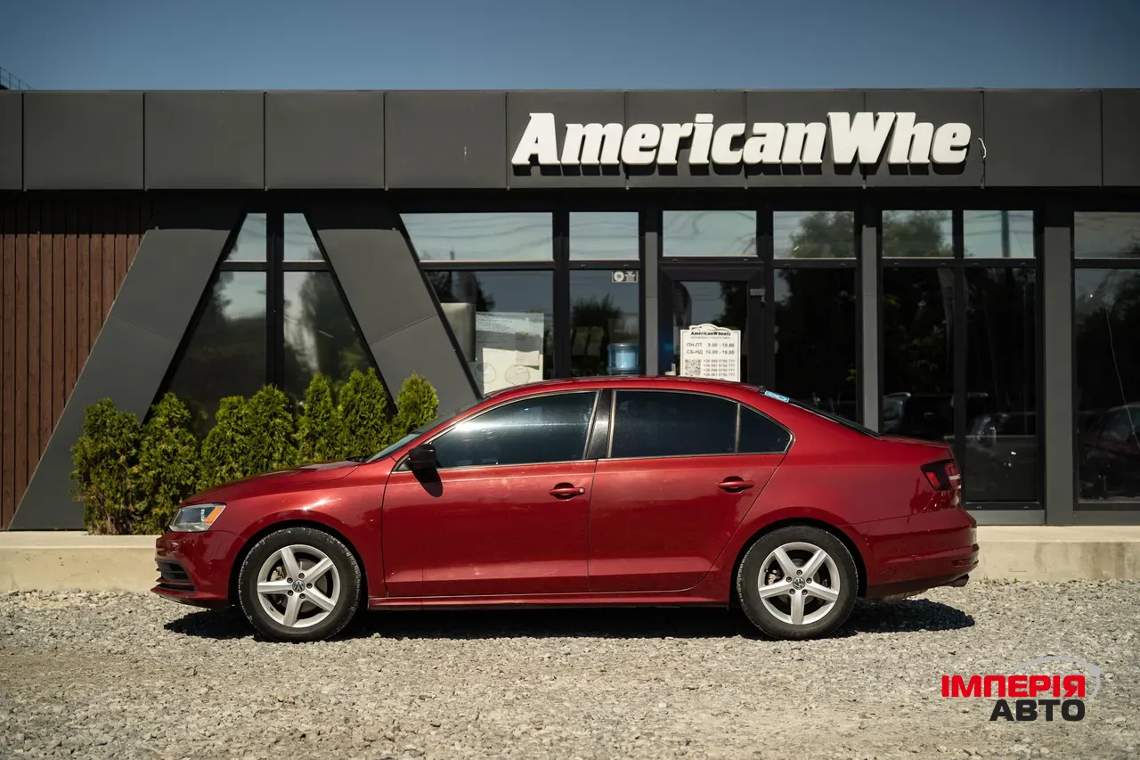 Volkswagen Jetta - фото 4