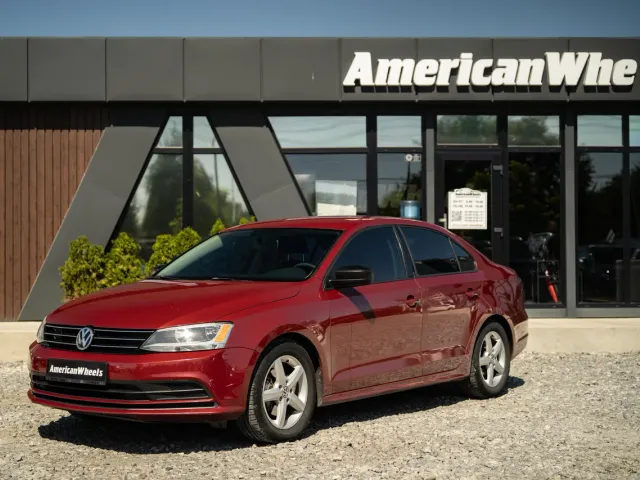 Volkswagen Jetta - фото 1