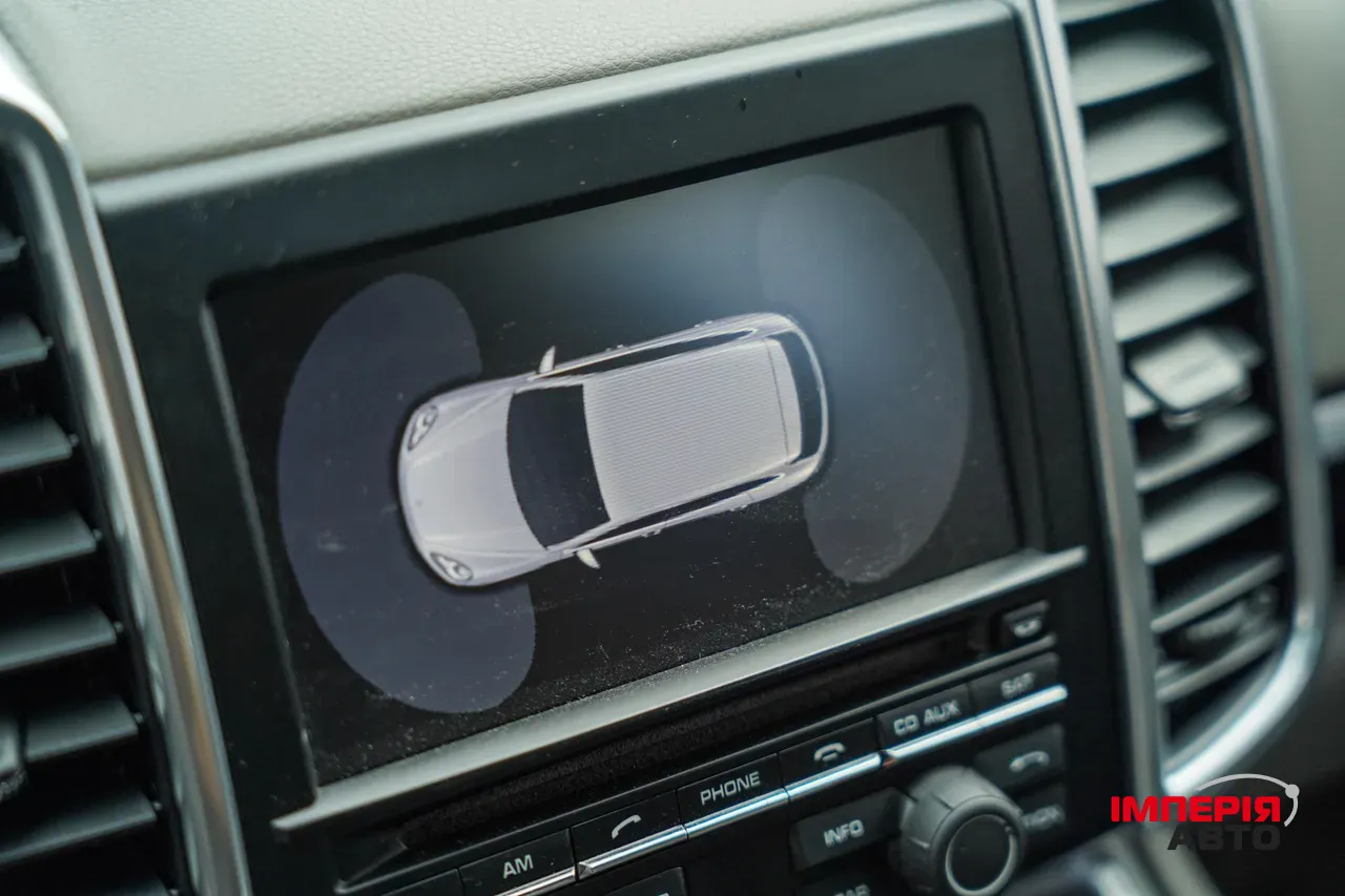 Porsche Cayenne - фото 26