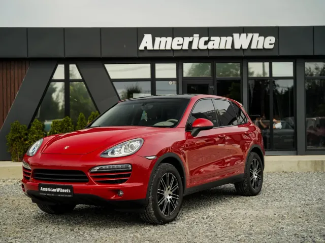Porsche Cayenne - фото 1