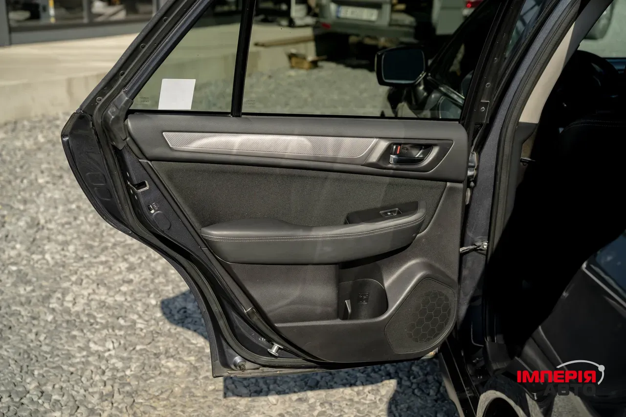 Subaru Outback - фото 32