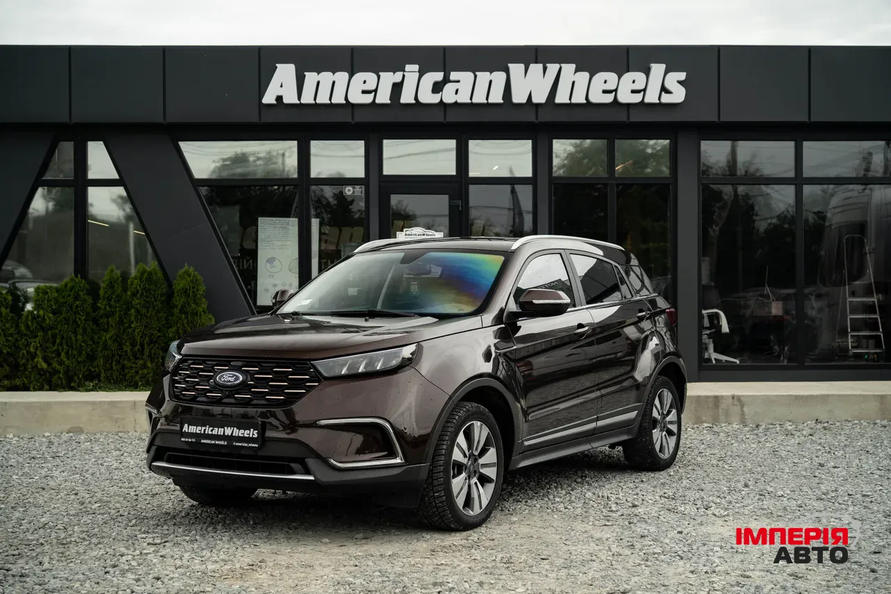 Ford Territory - фото 1