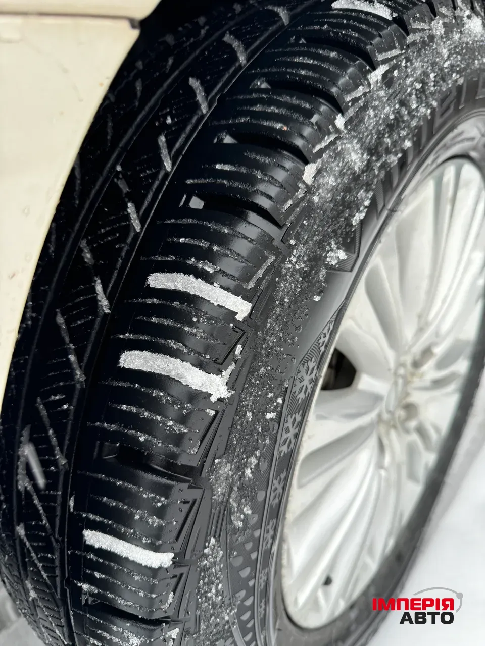 Chrysler Town & Country - фото 17