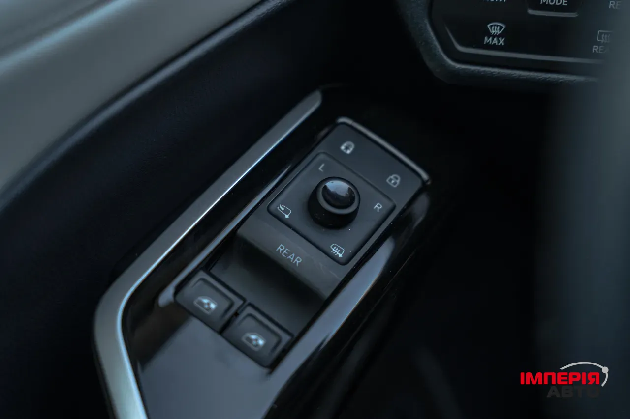 Volkswagen ID.6 - фото 19