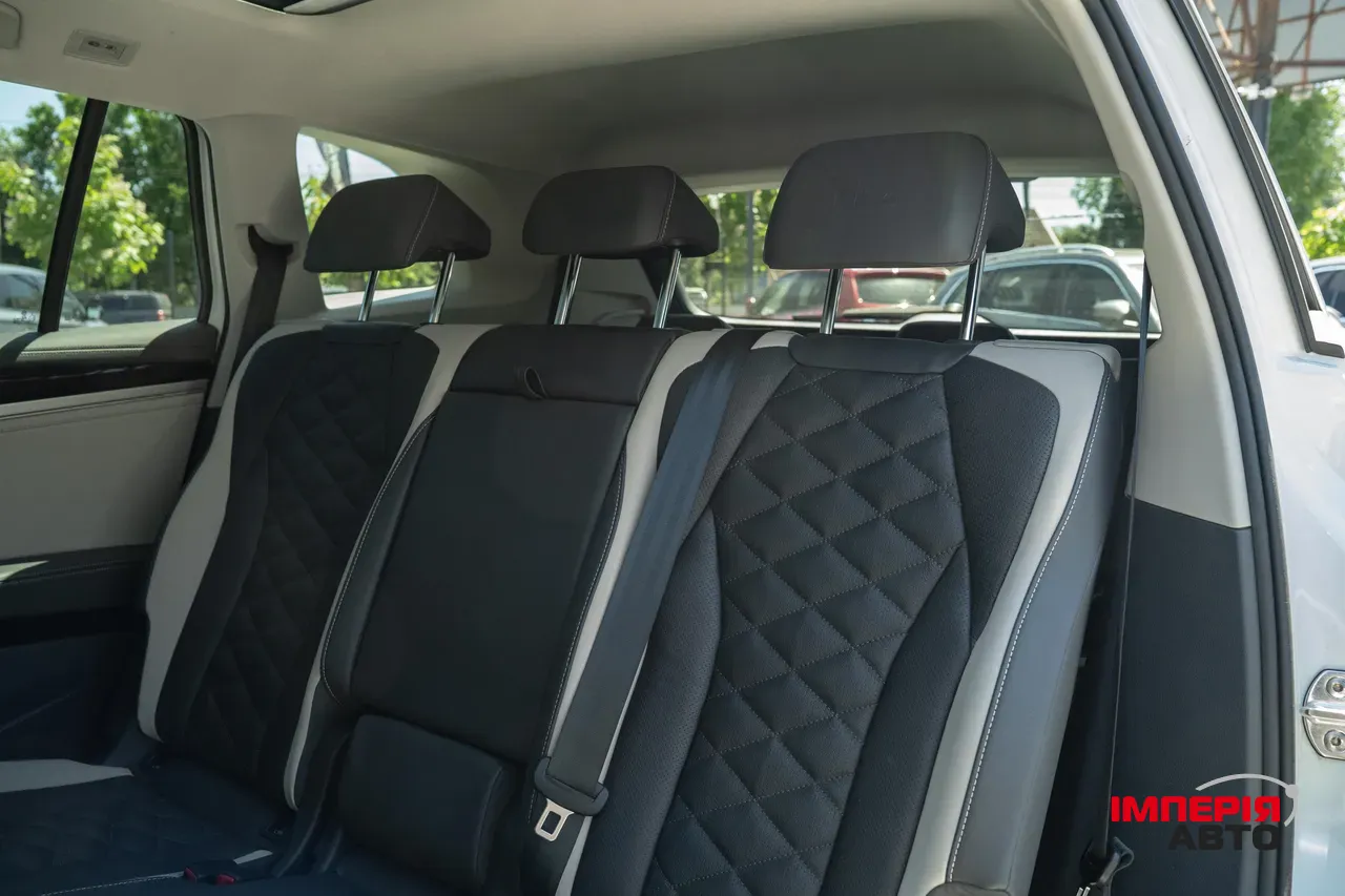 Volkswagen ID.6 - фото 36