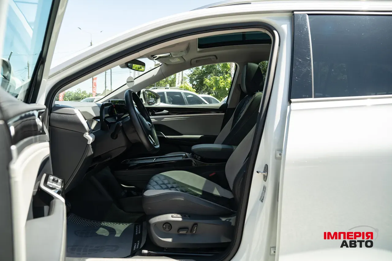 Volkswagen ID.6 - фото 18