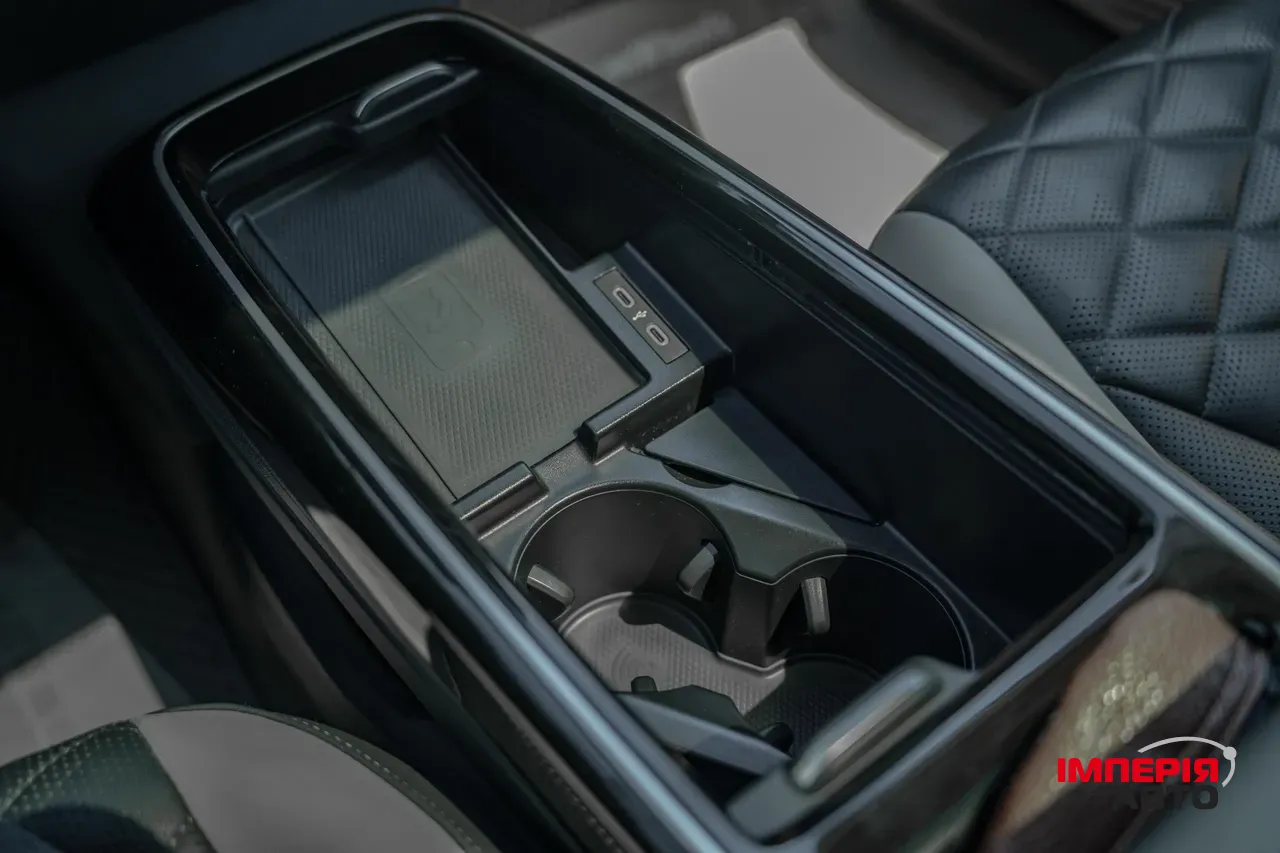 Volkswagen ID.6 - фото 32