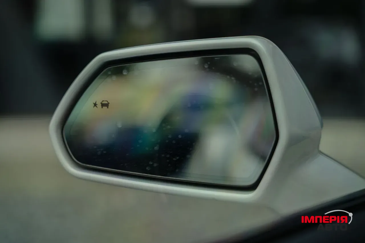 Chevrolet Camaro - фото 18