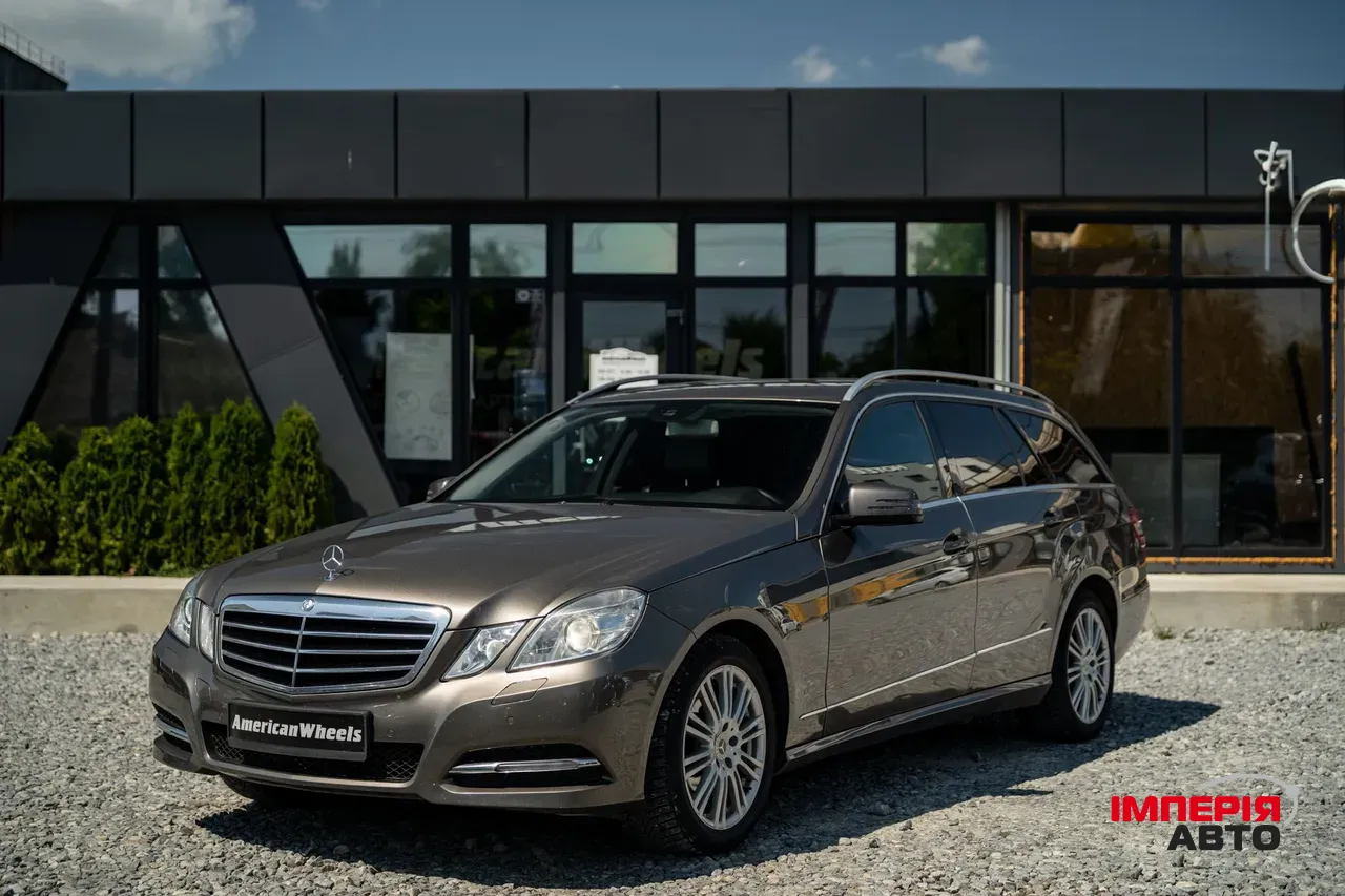 Mercedes-Benz E-Класс - фото 1
