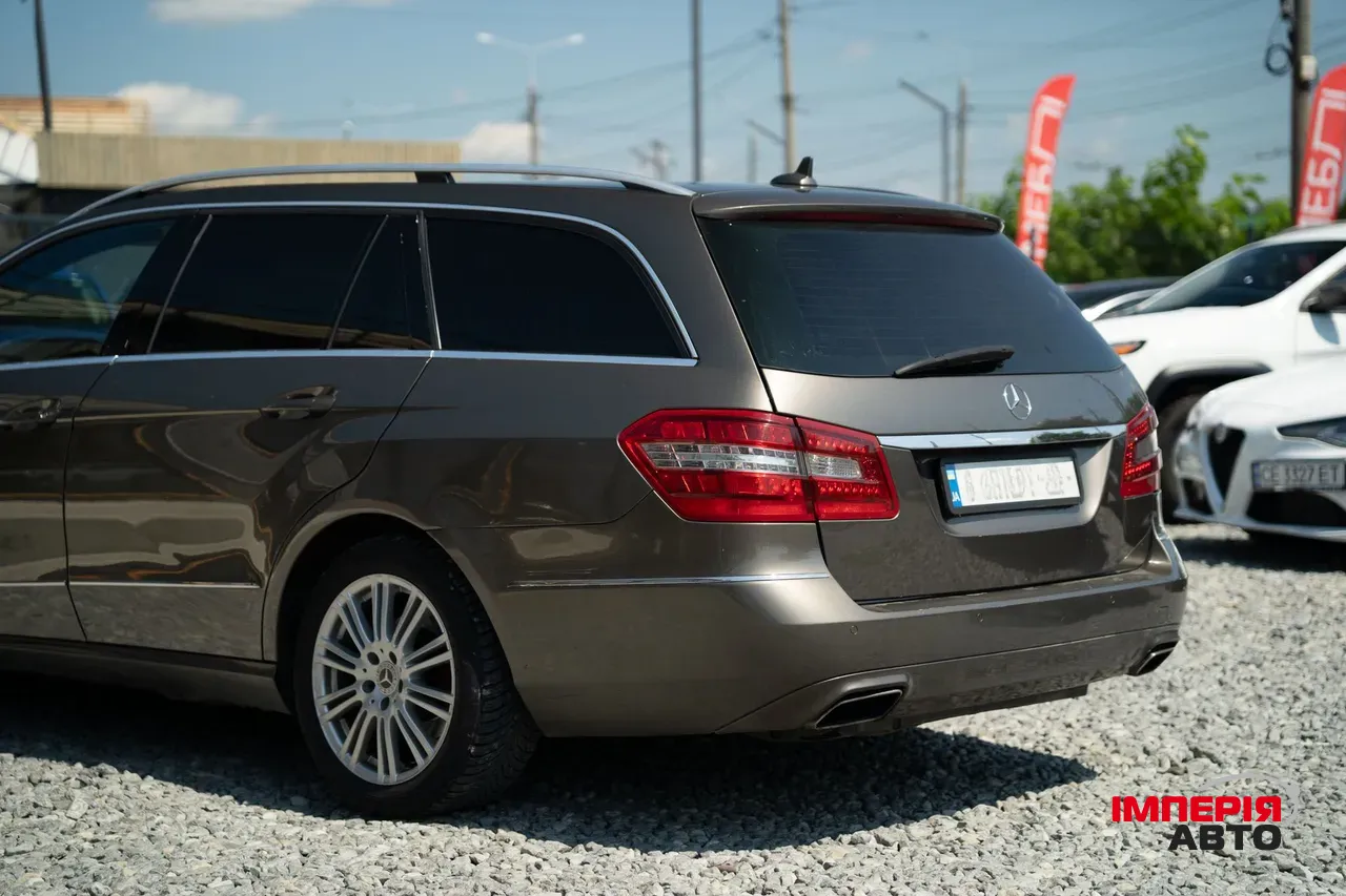 Mercedes-Benz E-Класс - фото 9
