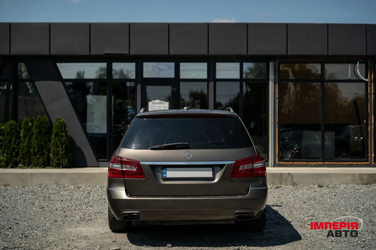 Mercedes-Benz E-Класс - фото 6