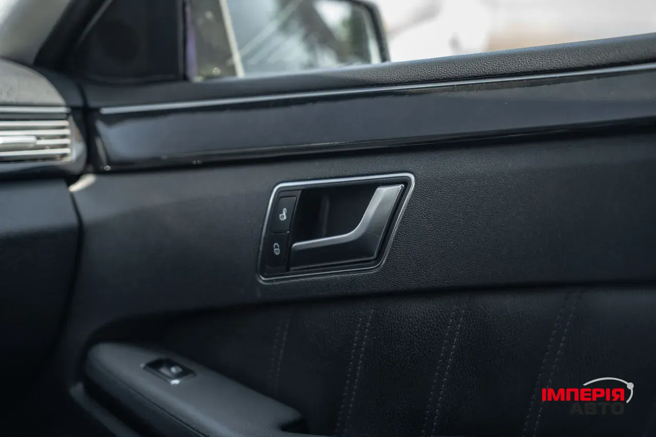 Mercedes-Benz E-Класс - фото 36