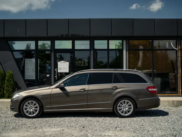 Mercedes-Benz E-Класс - фото 4