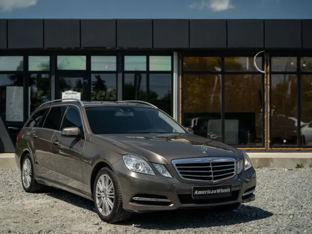 Mercedes-Benz E-Класс - фото 3