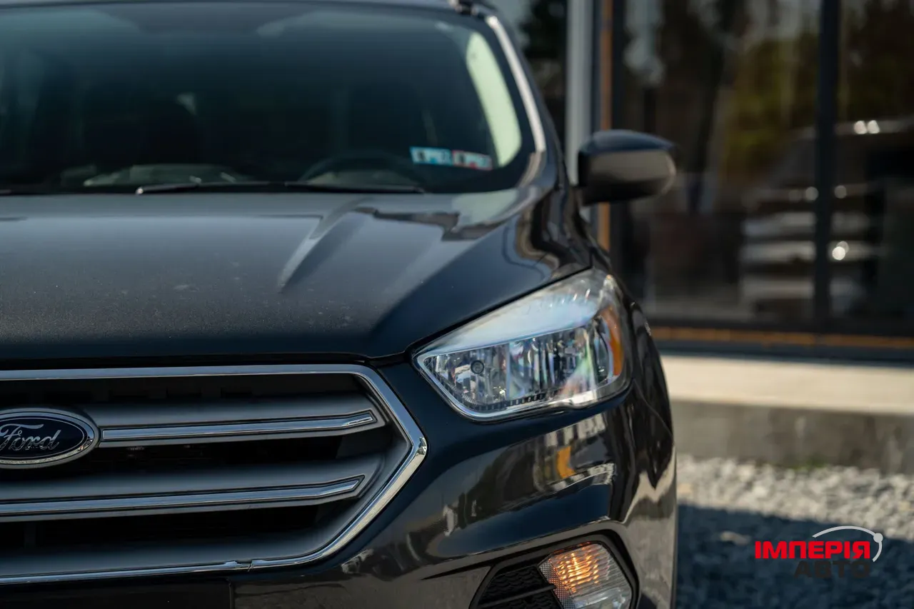 Ford Escape - фото 18