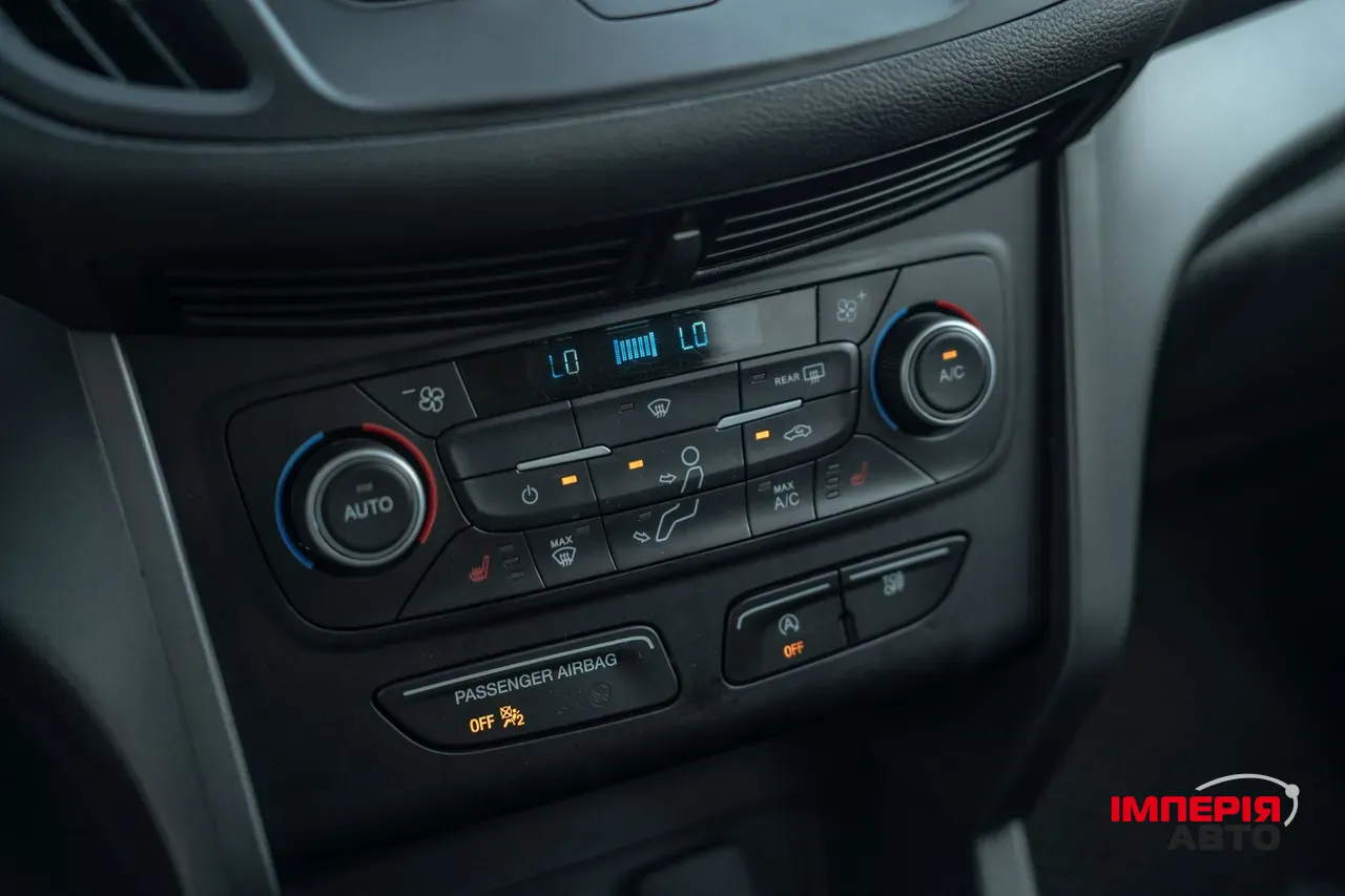 Ford Escape - фото 35