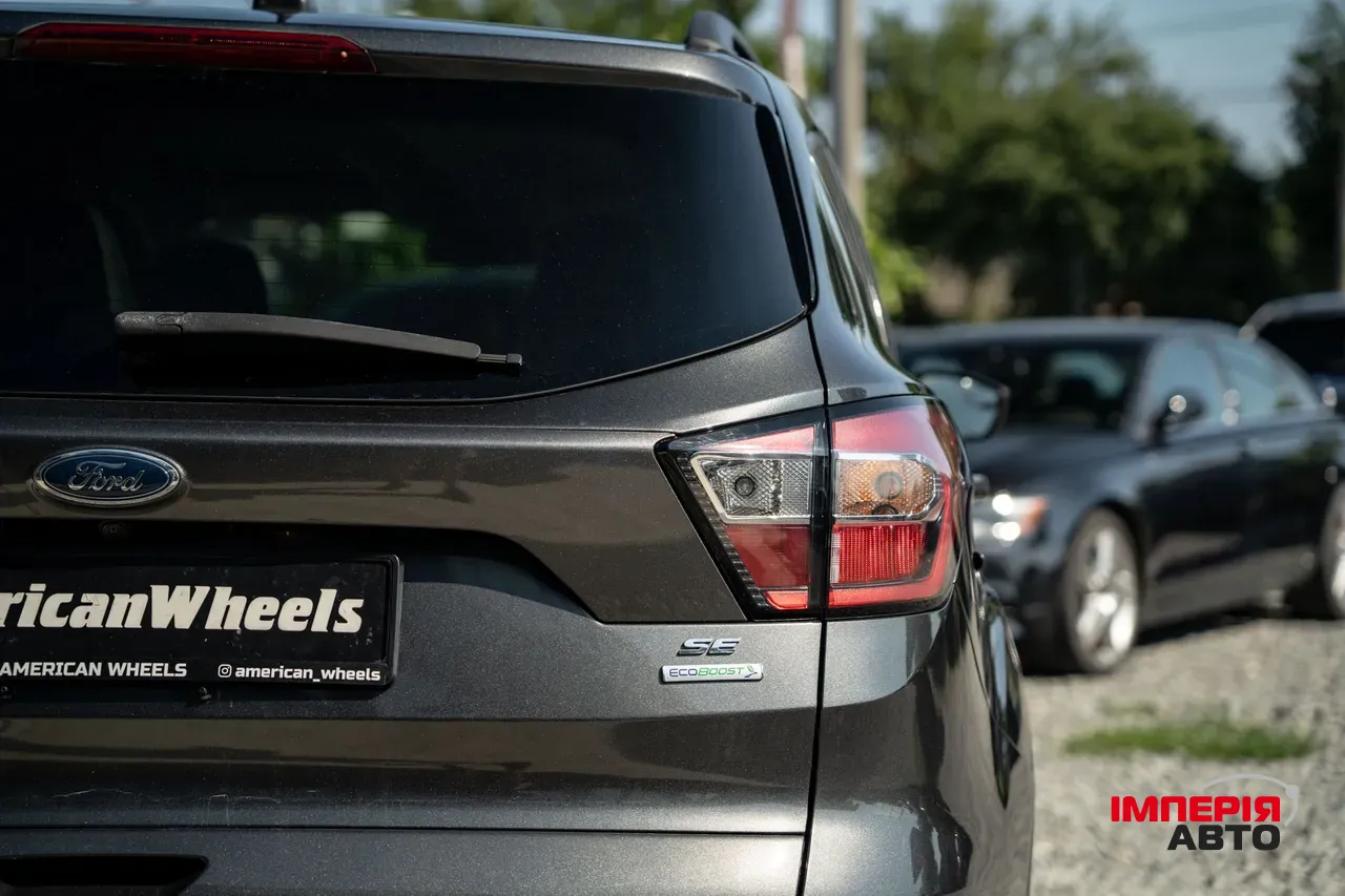 Ford Escape - фото 11