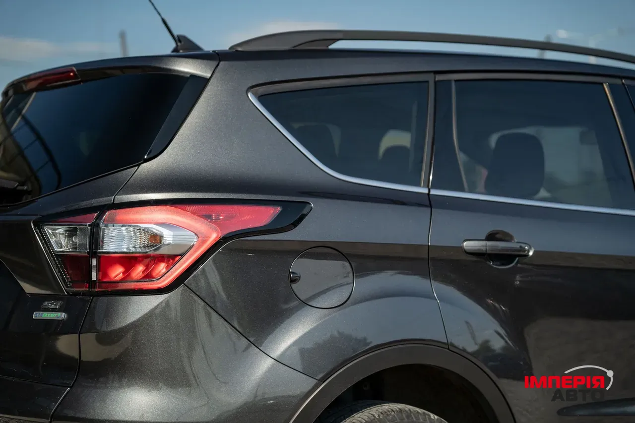 Ford Escape - фото 12