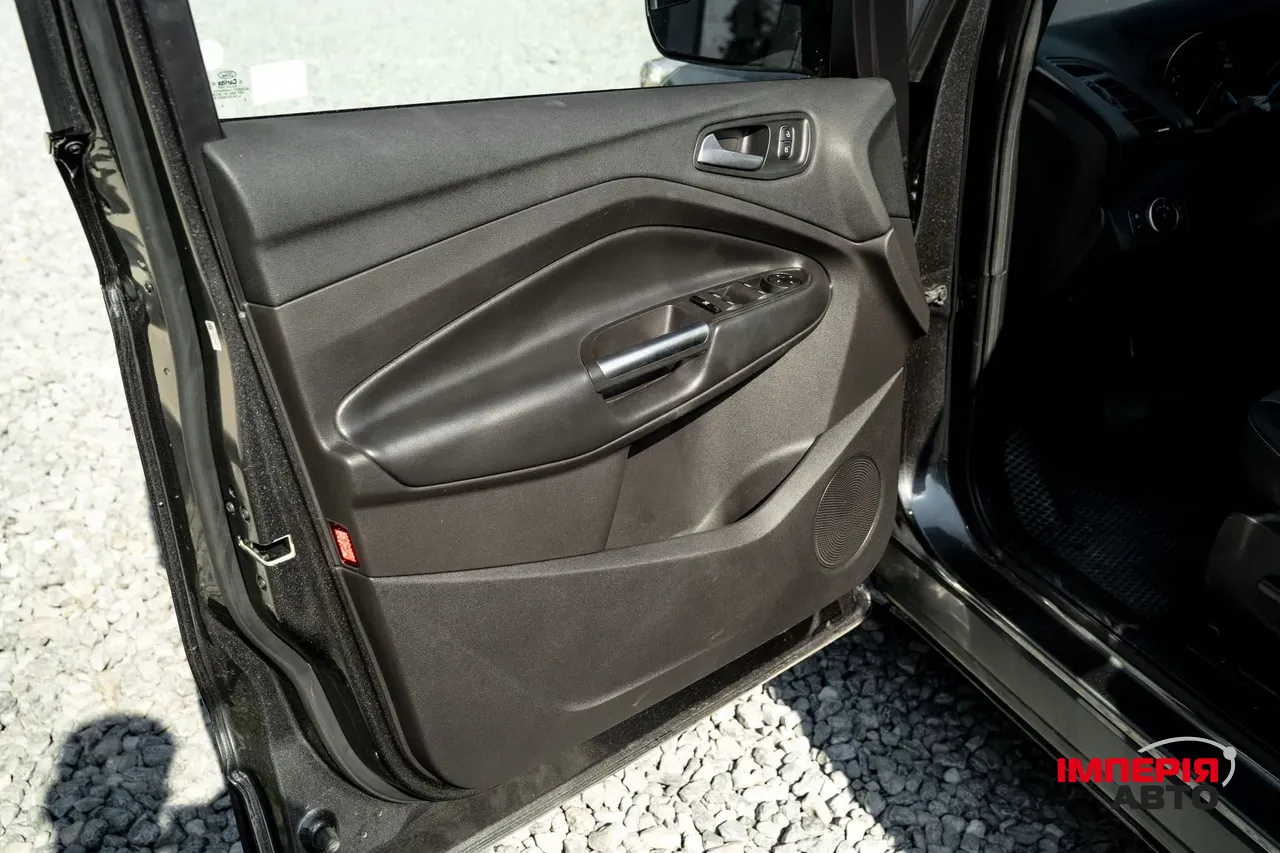 Ford Escape - фото 41