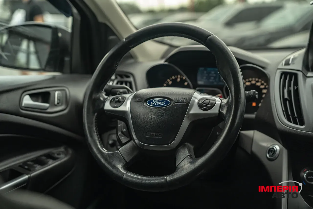 Ford Kuga - фото 20