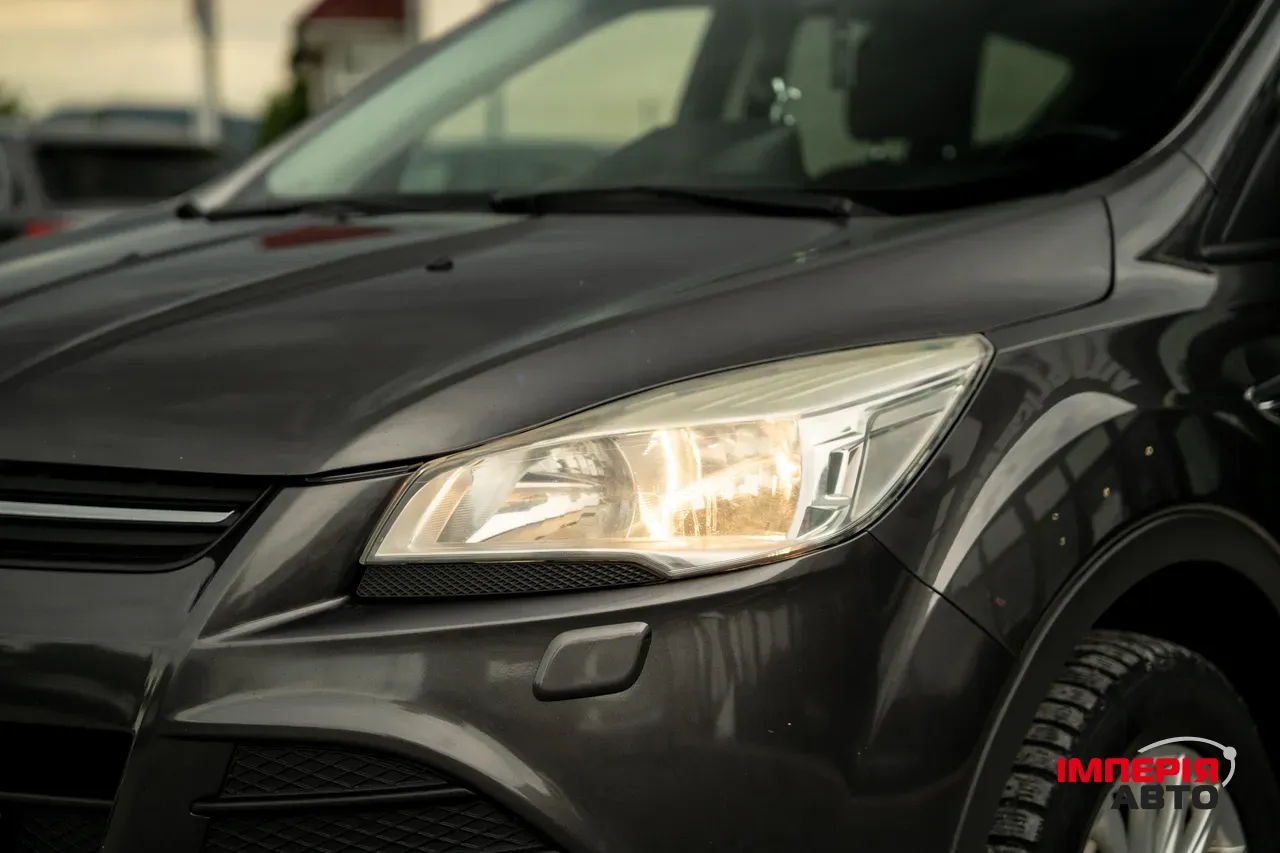 Ford Kuga - фото 13