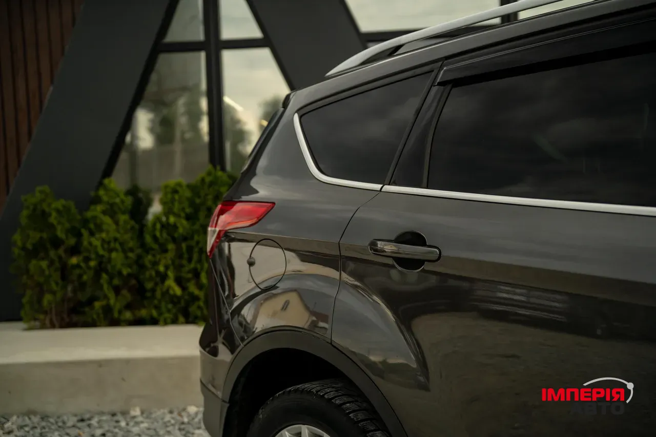 Ford Kuga - фото 9