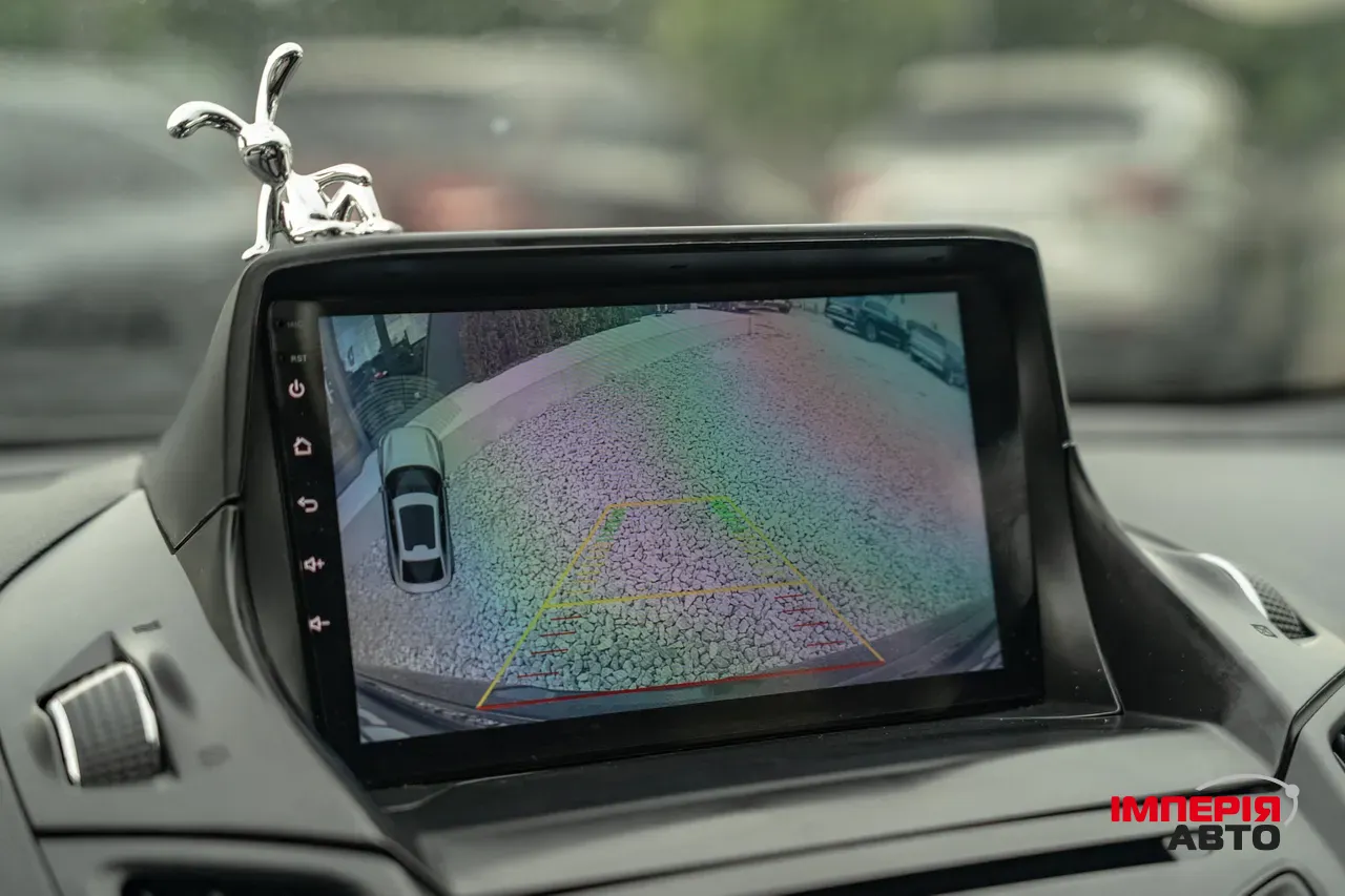 Ford Kuga - фото 25