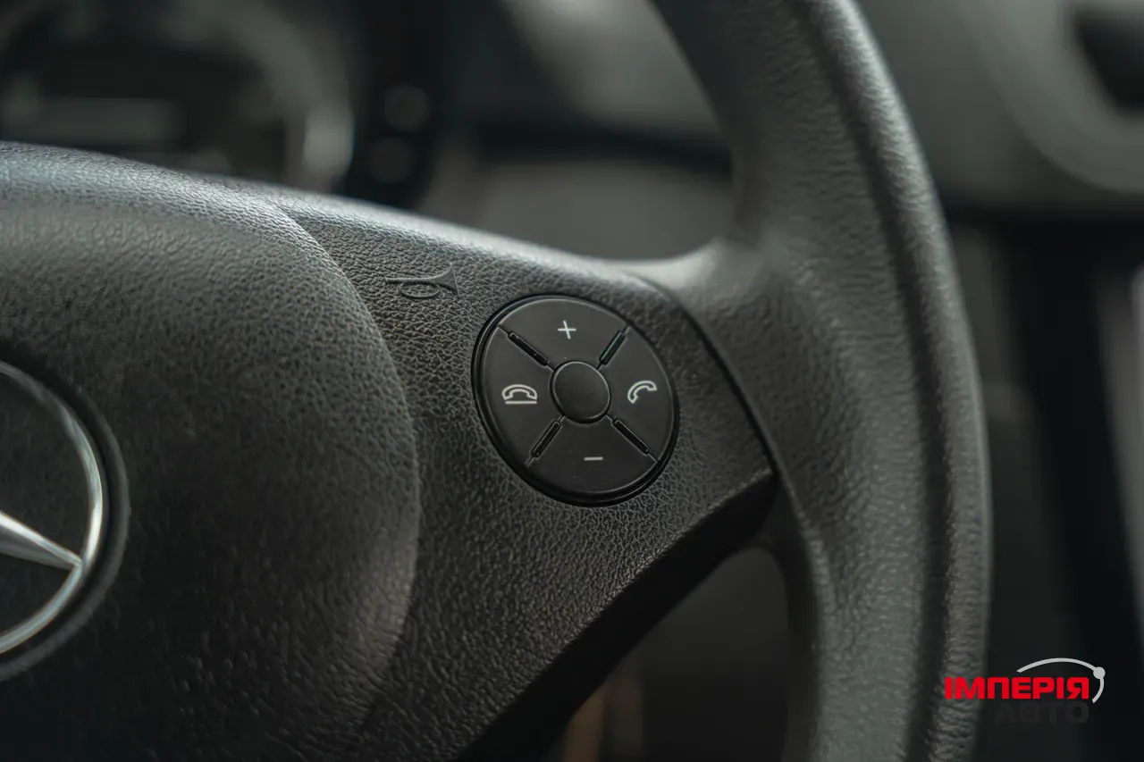 Mercedes-Benz Vito - фото 25