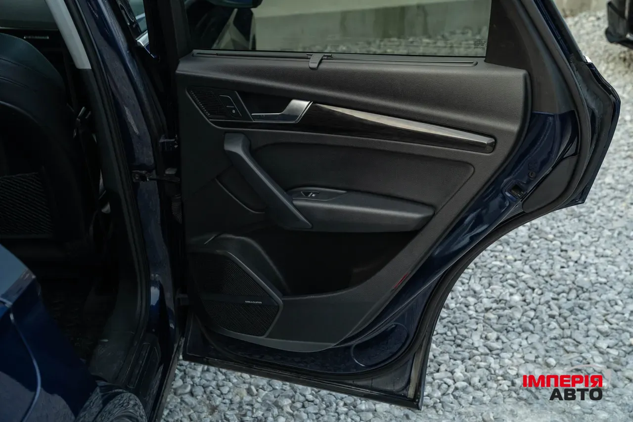 Audi Q5 - фото 34