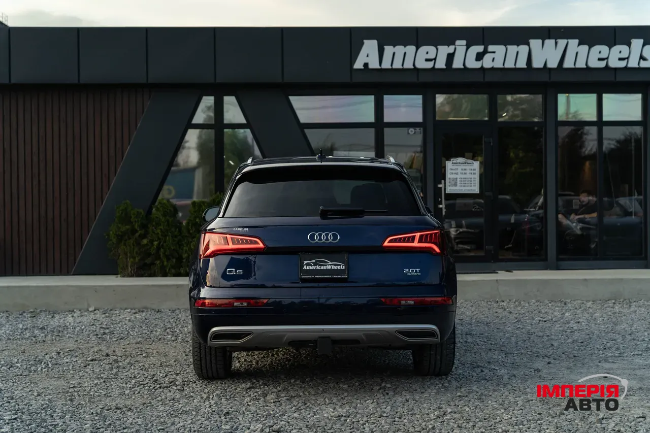 Audi Q5 - фото 6