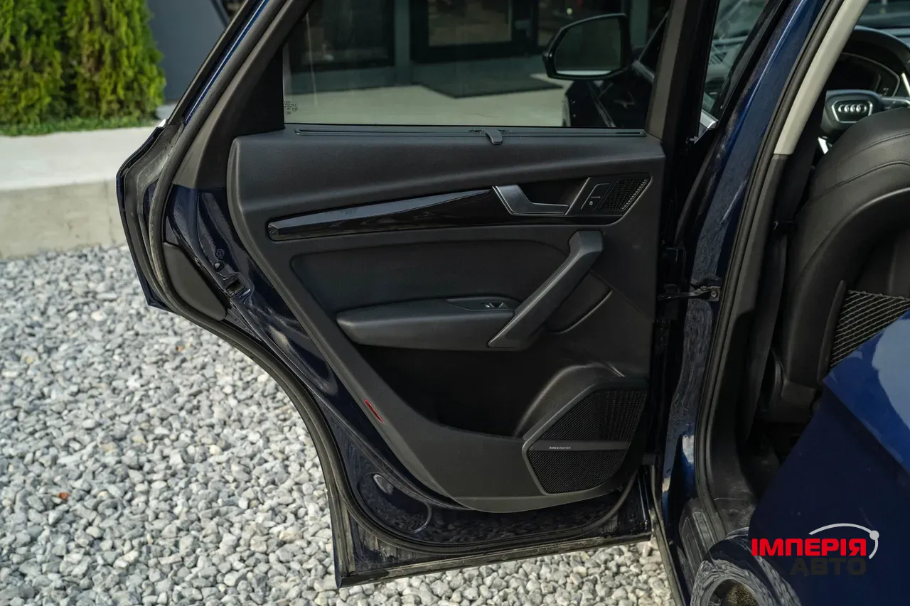 Audi Q5 - фото 33