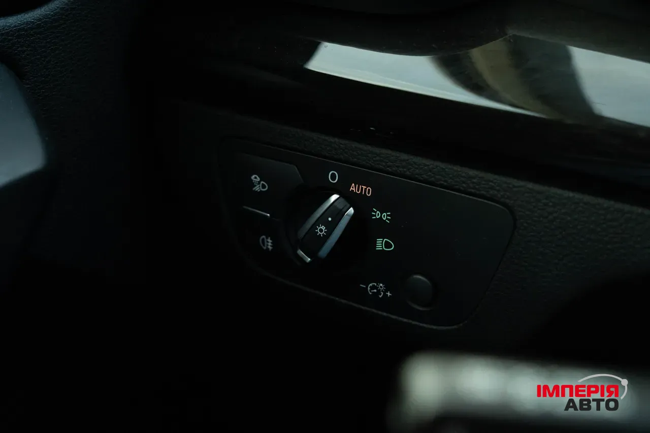 Audi Q5 - фото 16