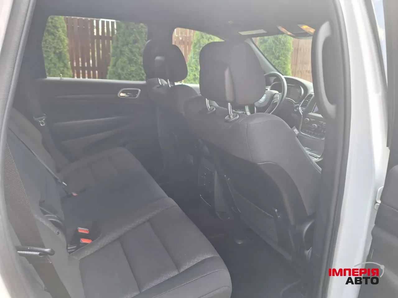 Jeep Grand Cherokee - фото 21