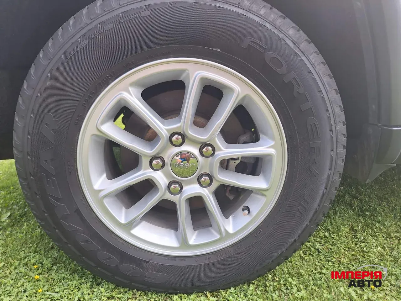 Jeep Grand Cherokee - фото 20