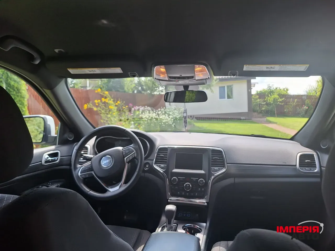 Jeep Grand Cherokee - фото 8