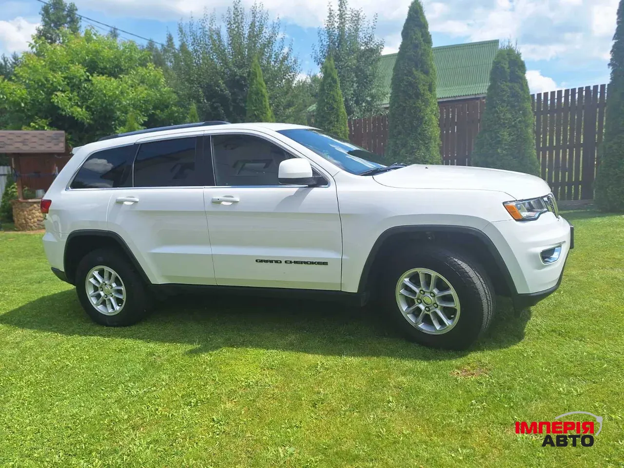 Jeep Grand Cherokee - фото 1