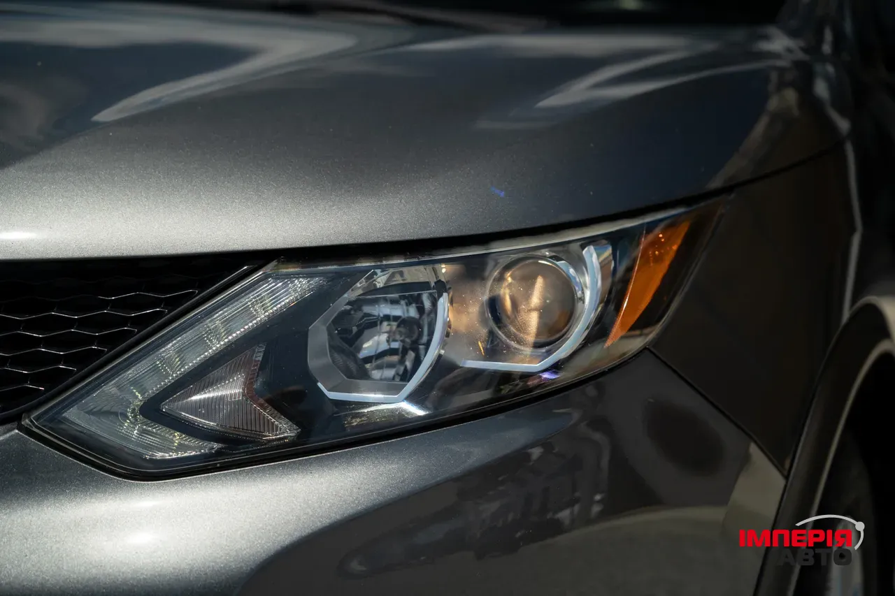 Nissan Rogue Sport - фото 13