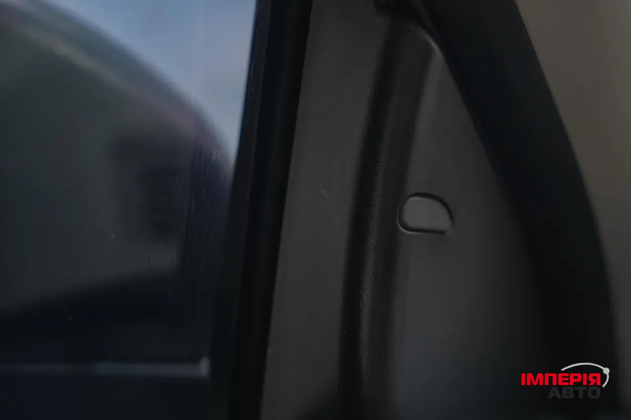 Nissan Rogue Sport - фото 18