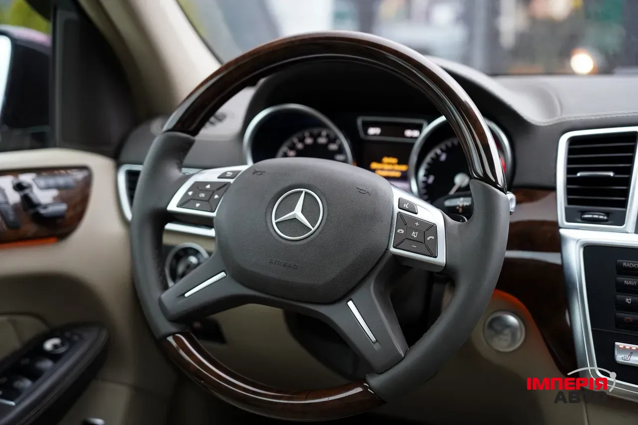 Mercedes-Benz GL-Класс - фото 18