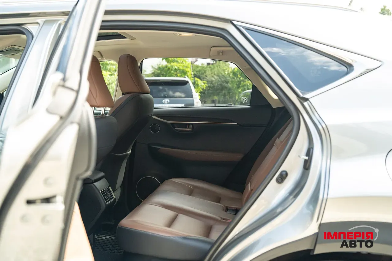 Lexus NX - фото 47