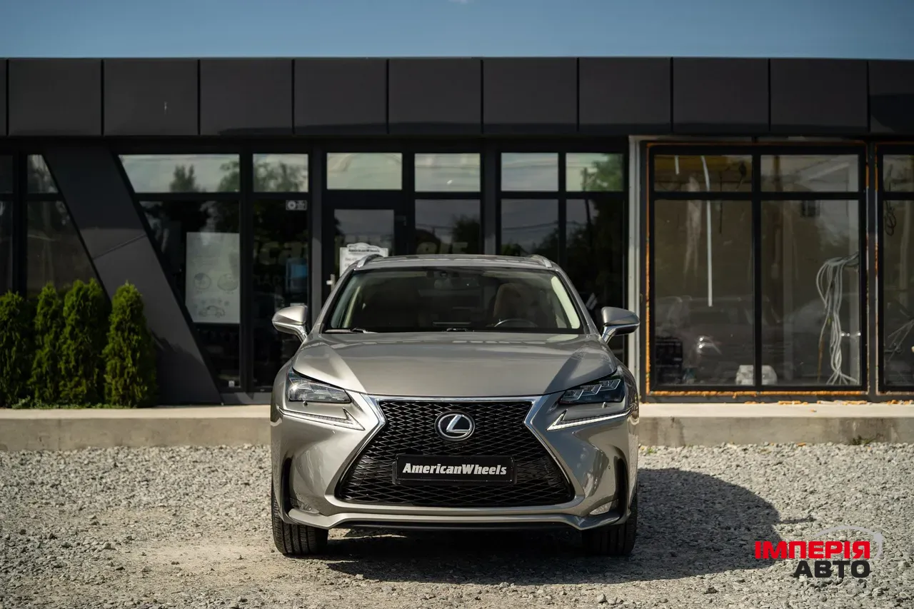 Lexus NX - фото 2