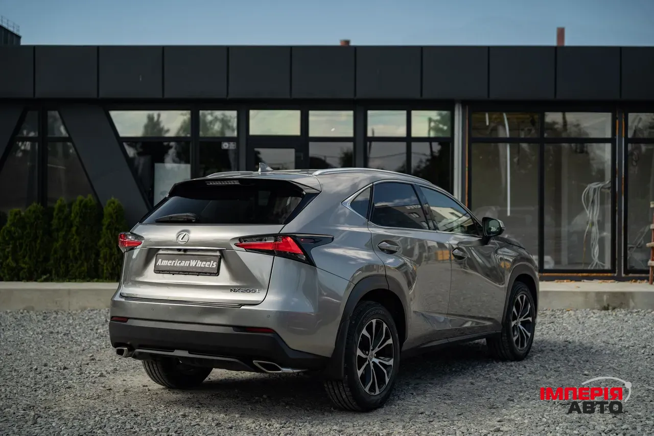 Lexus NX - фото 5